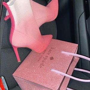 Meet your Posher, Marjonia